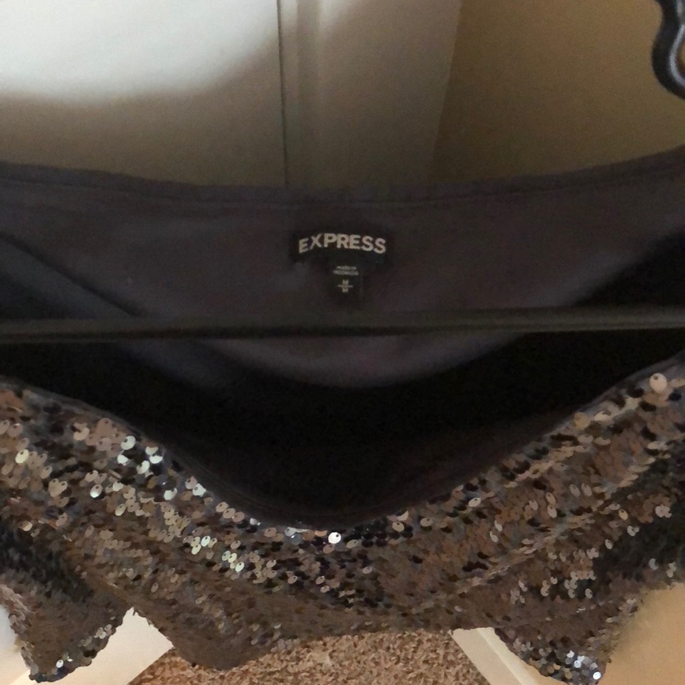 Express top - Picture 2 of 2